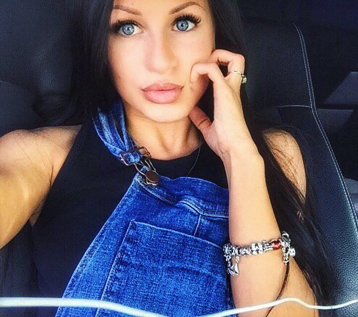 Проcтитутка Виктория